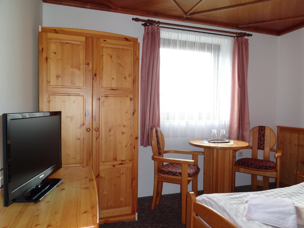 Pension Arnika Destne v Orlickych horach Δωμάτιο φωτογραφία